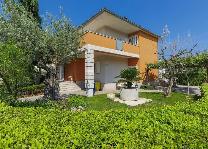 Apartment Villa Alba-1 By Interhome