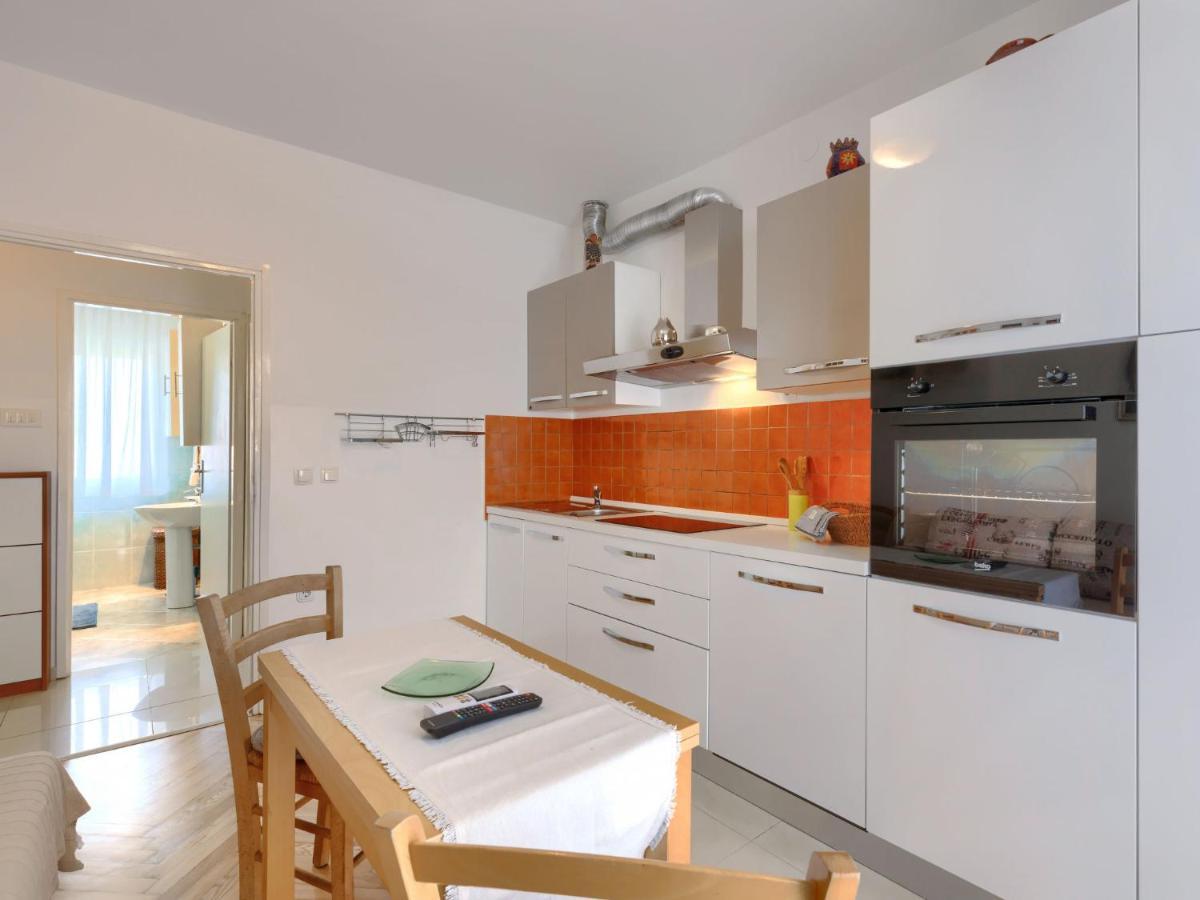 Alba-1 By Interhome Apartment Umag