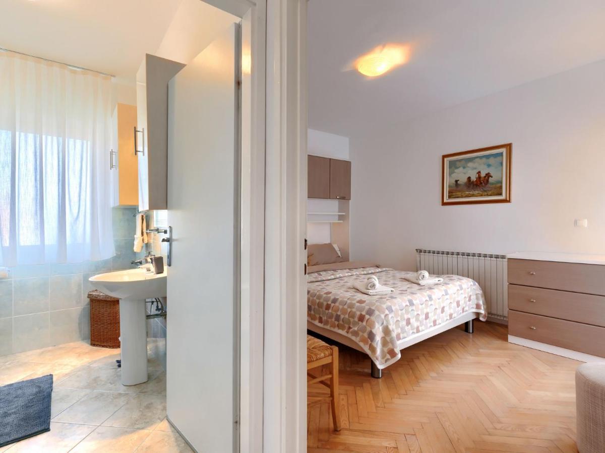 Alba-1 By Interhome Apartment Umag
